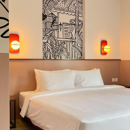 Kotta Go Hotel Tegal Bagian luar foto